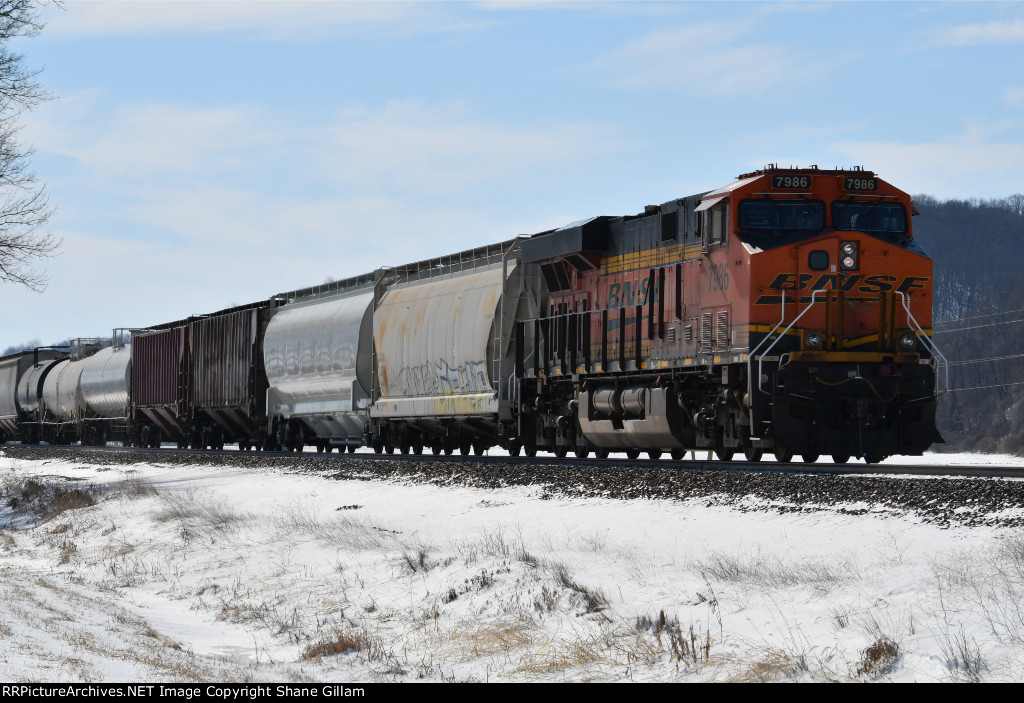 BNSF 7986 Roster shot.